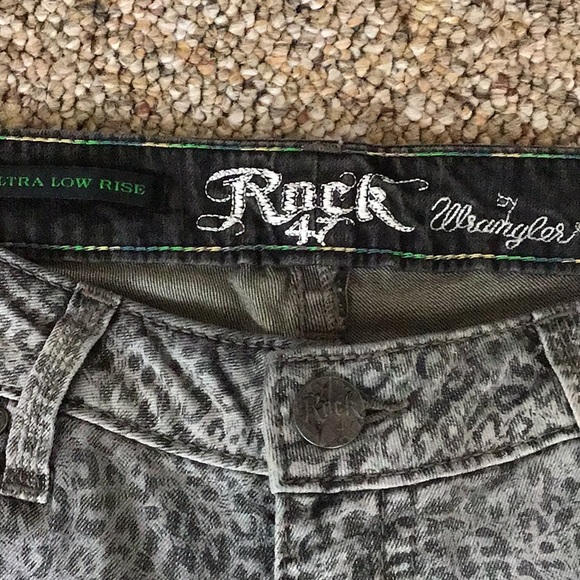 rock Wrangler jeans - Picture 2 of 6